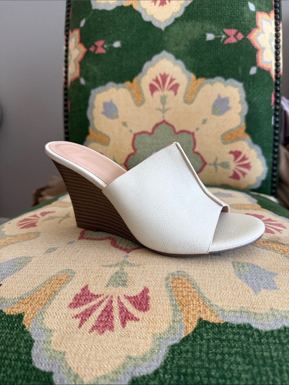 JustFab Cream Open-Toe Wedge Slide